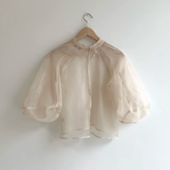 Kamperett Meiere Blouse - Picture 3 of 13